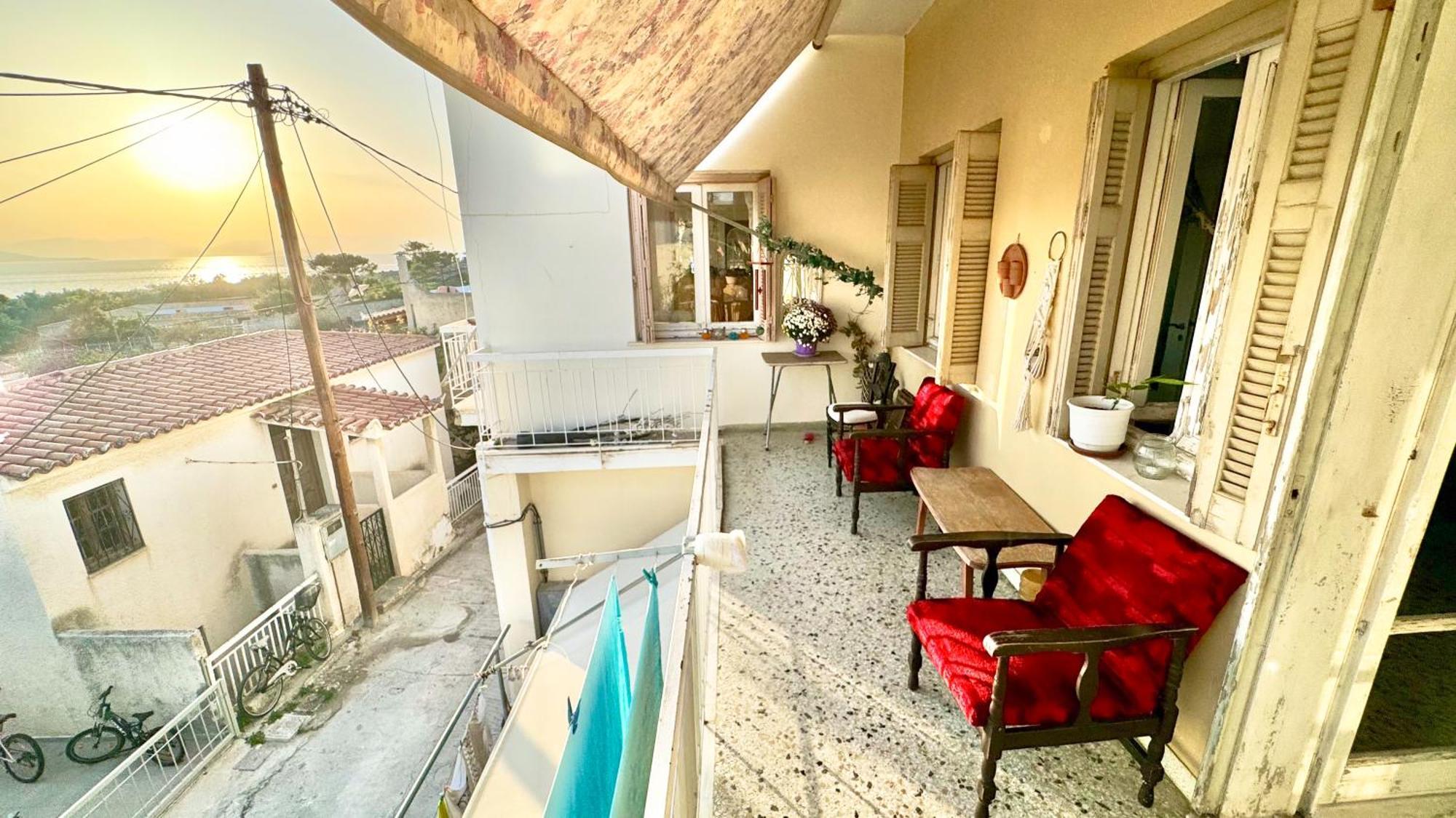 Appartement Vue Sur Mer Soul Family, Egine Aegina Экстерьер фото