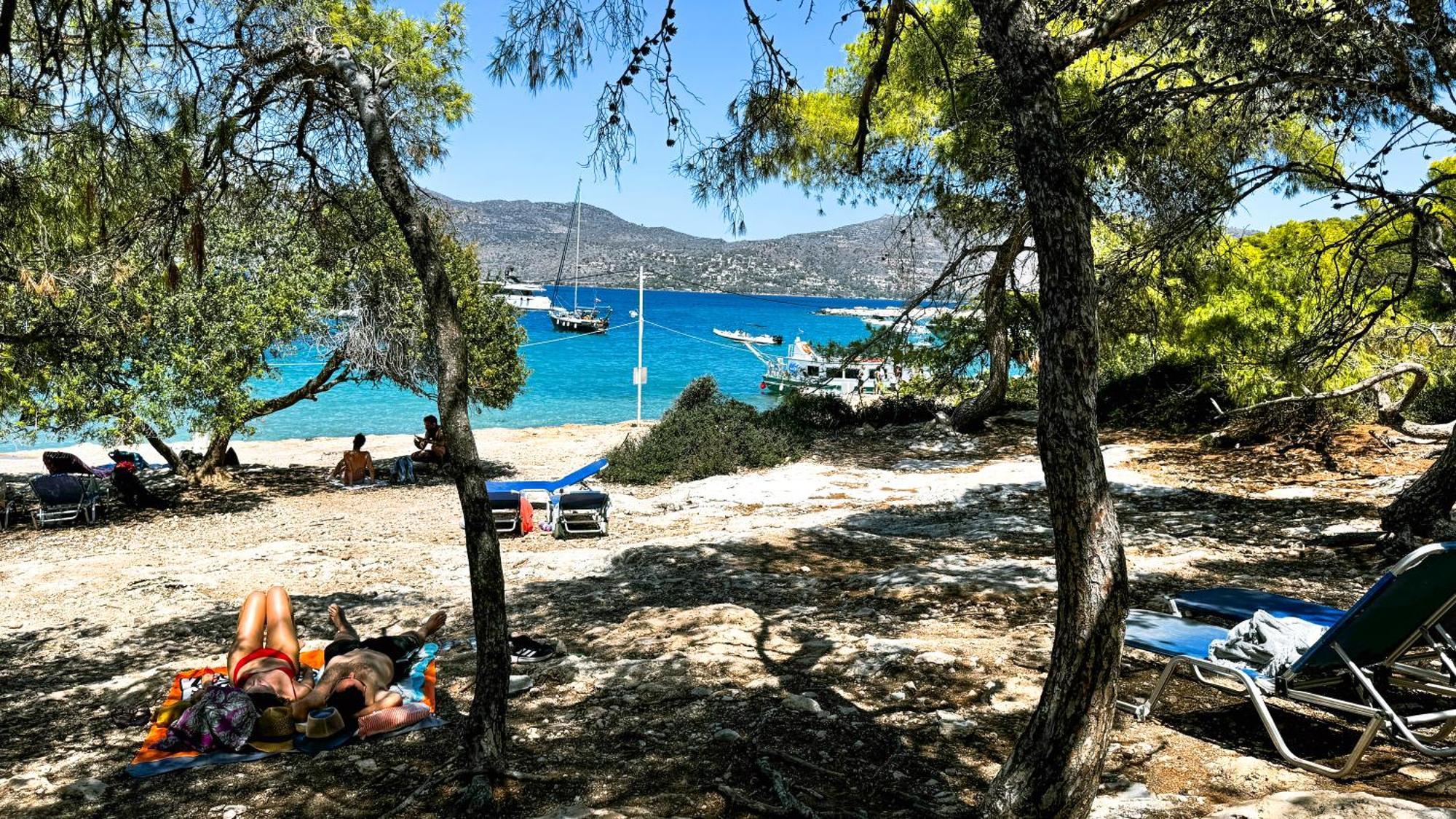 Appartement Vue Sur Mer Soul Family, Egine Aegina Экстерьер фото